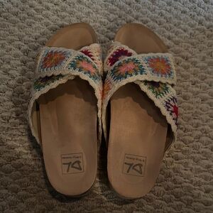 Women's Crochet Sandals - Multicolor